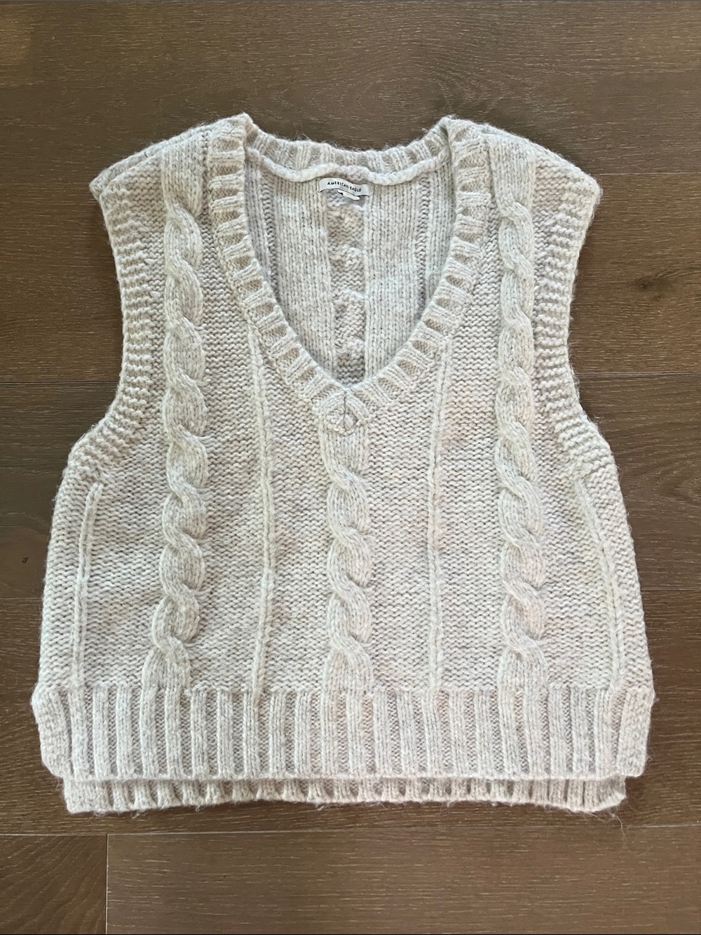 American Eagle Sweater Vest size medium